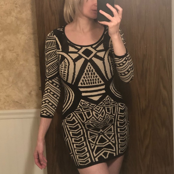 Forever 21 Dresses & Skirts - 🛍 3 for $35! Forever 21 tribal sweater dress Sz S